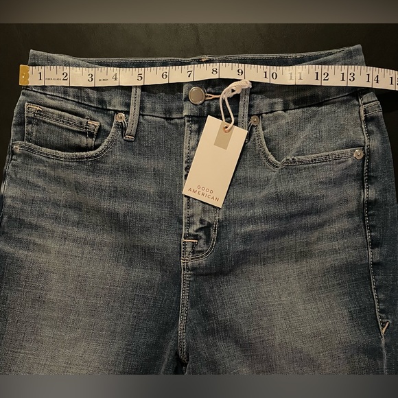 NWT Good American Good Waist Skinny Jeans Blue634 Crop Size 6 Distressed - Picture 6 of 8